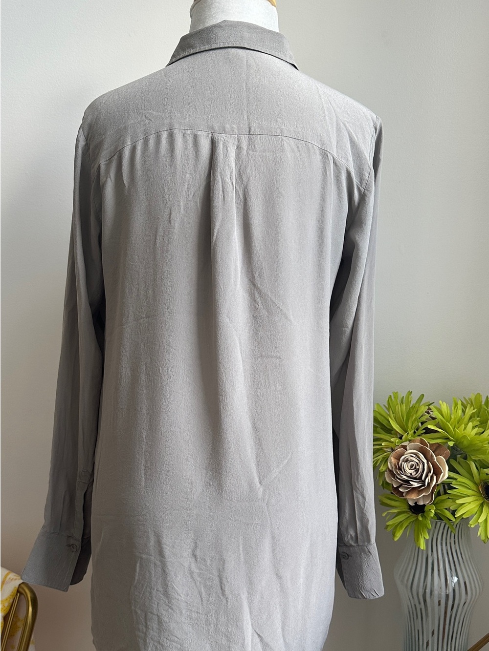 Eileen Fisher 100% Silk Top - Picture 5 of 12